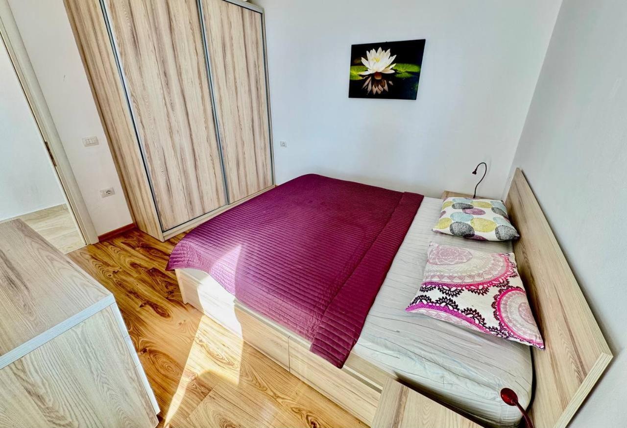 White Sea View Residence Saranda Dış mekan fotoğraf