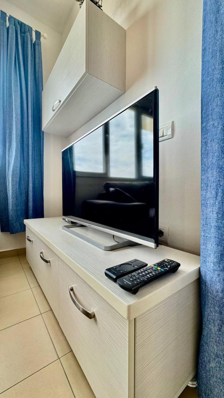 White Sea View Residence Saranda Dış mekan fotoğraf