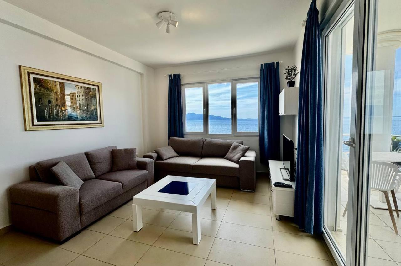 White Sea View Residence Saranda Dış mekan fotoğraf