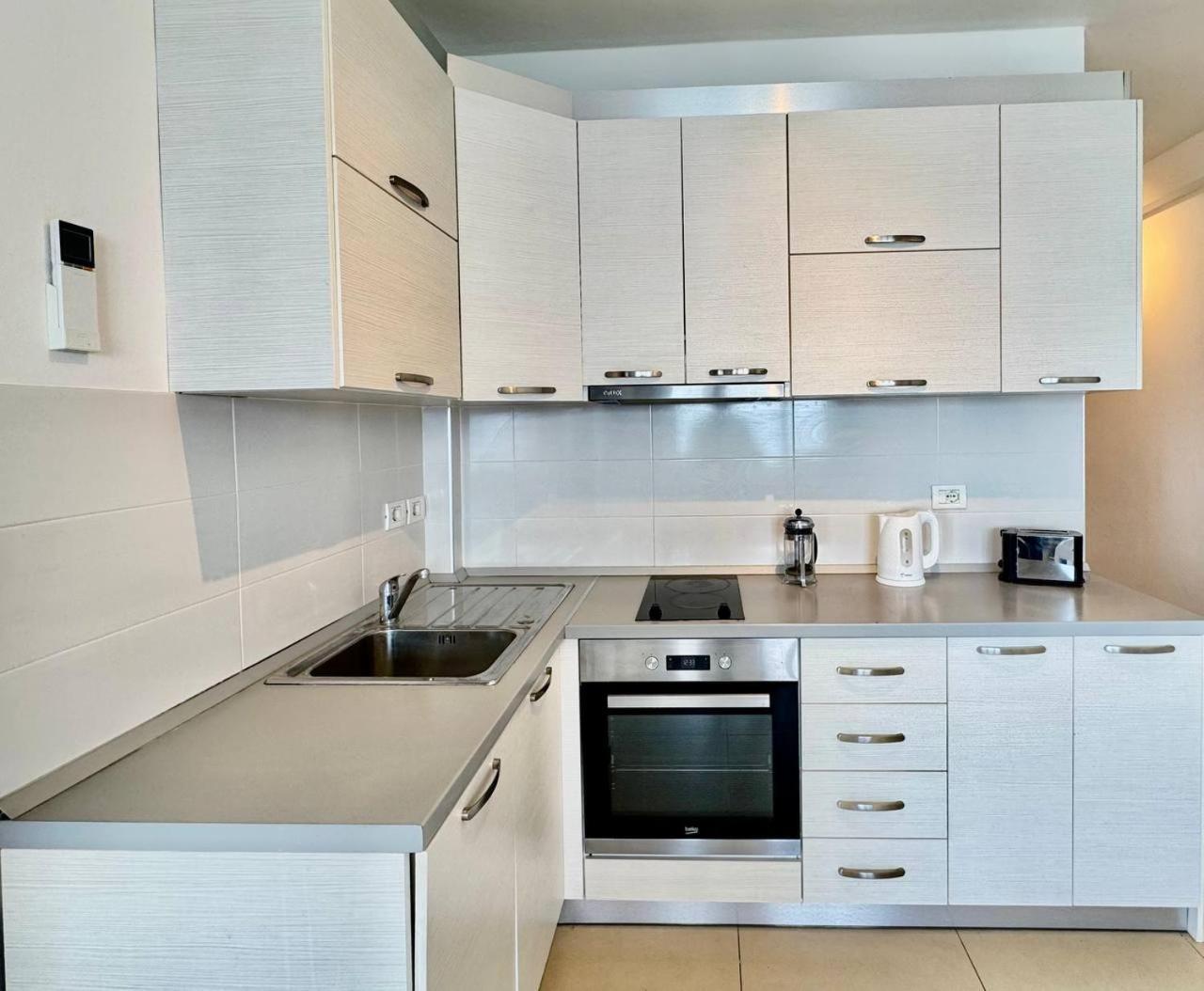 White Sea View Residence Saranda Dış mekan fotoğraf