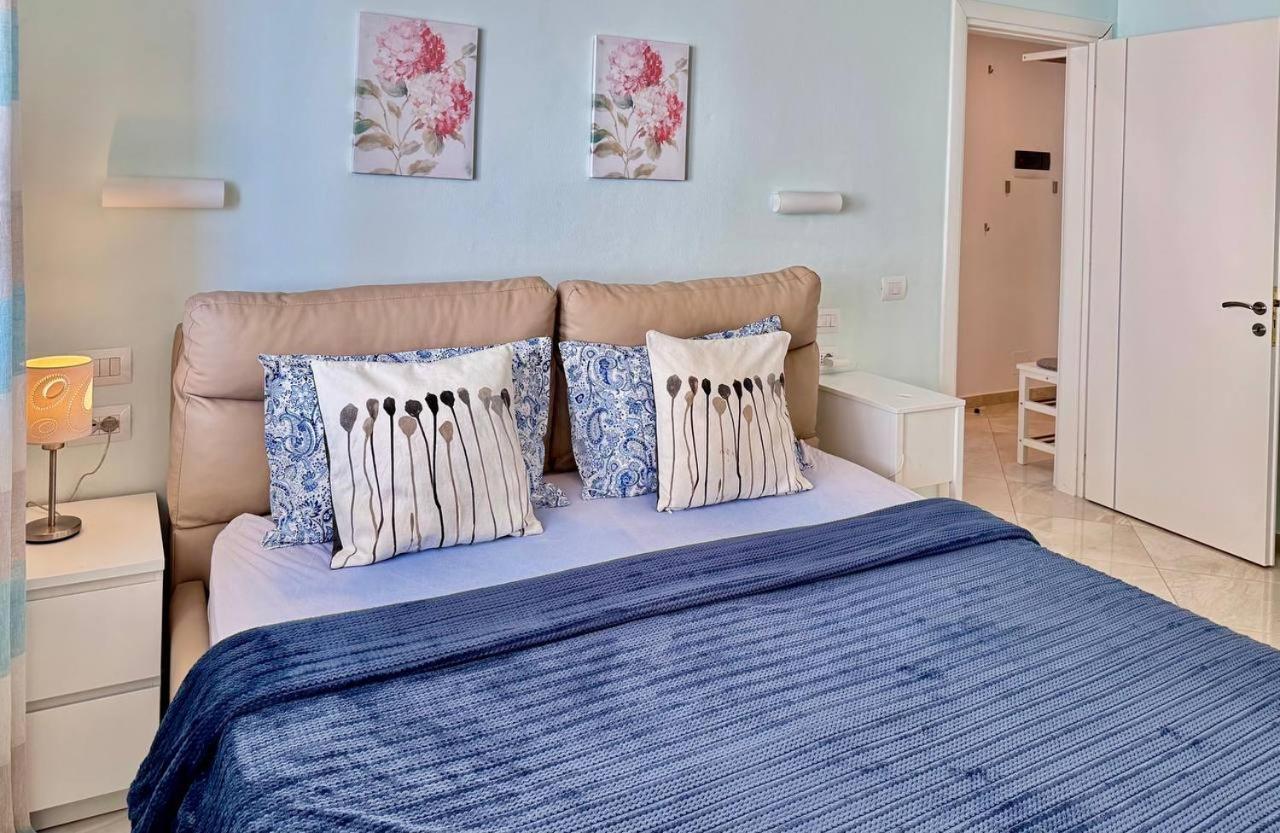 White Sea View Residence Saranda Dış mekan fotoğraf
