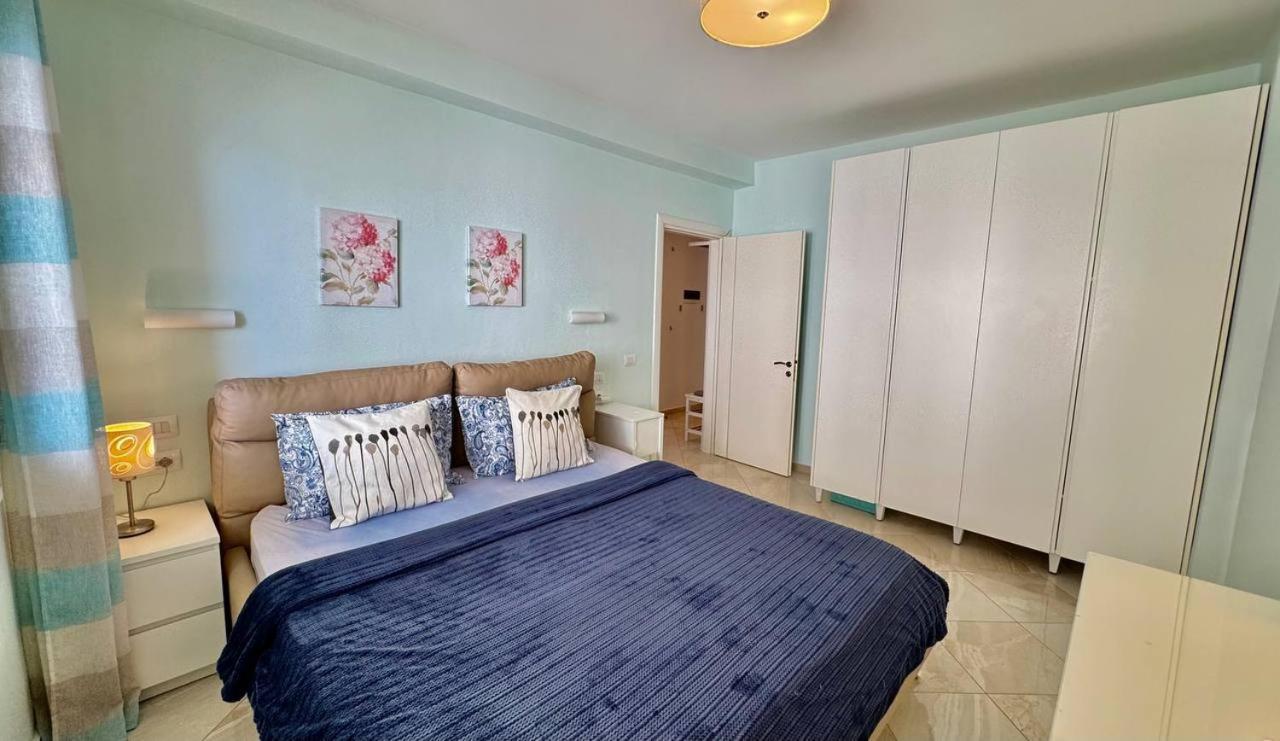 White Sea View Residence Saranda Dış mekan fotoğraf